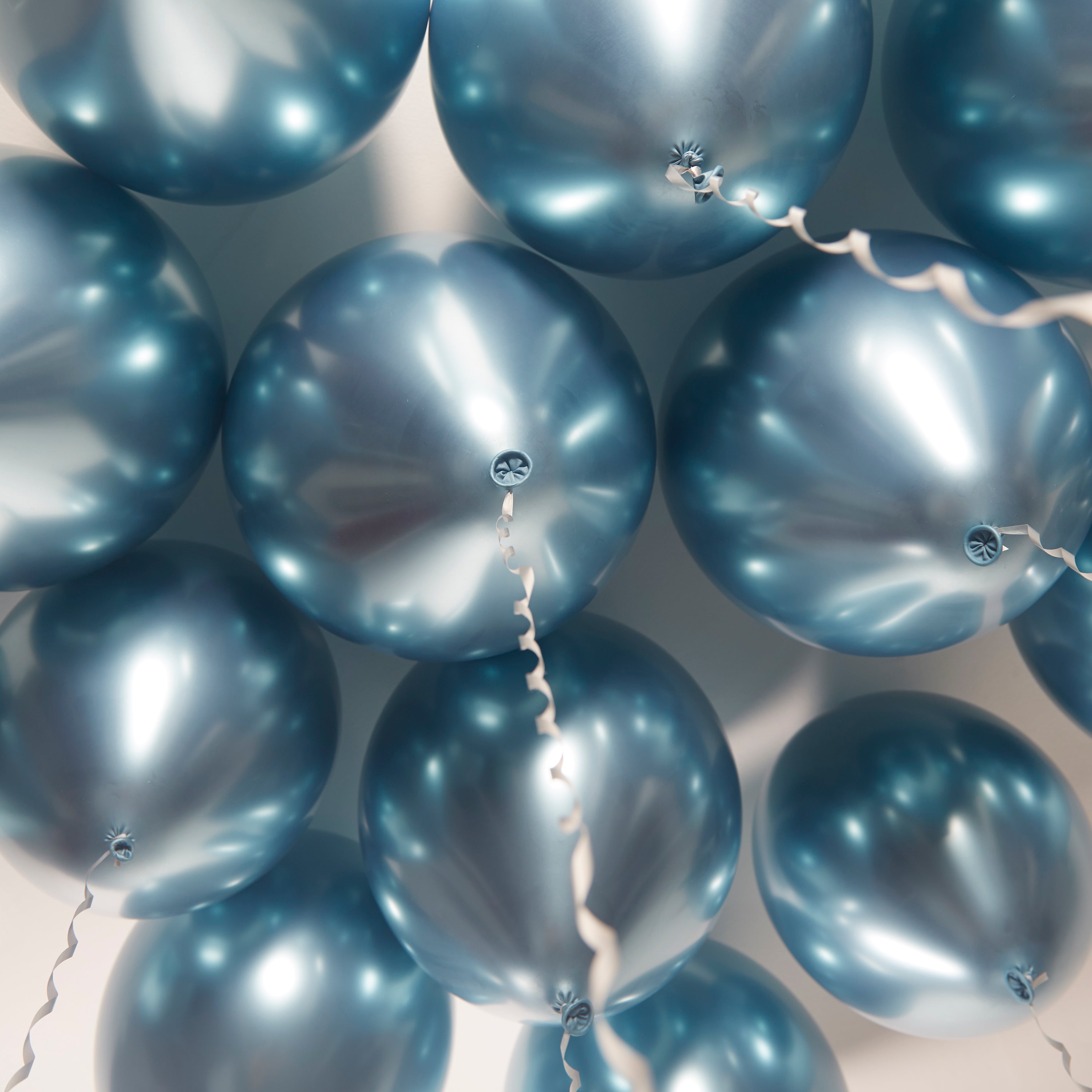 green-paw-glossy-balloons-luftballons-blau-50-st-ck-gl-nzend image 4
