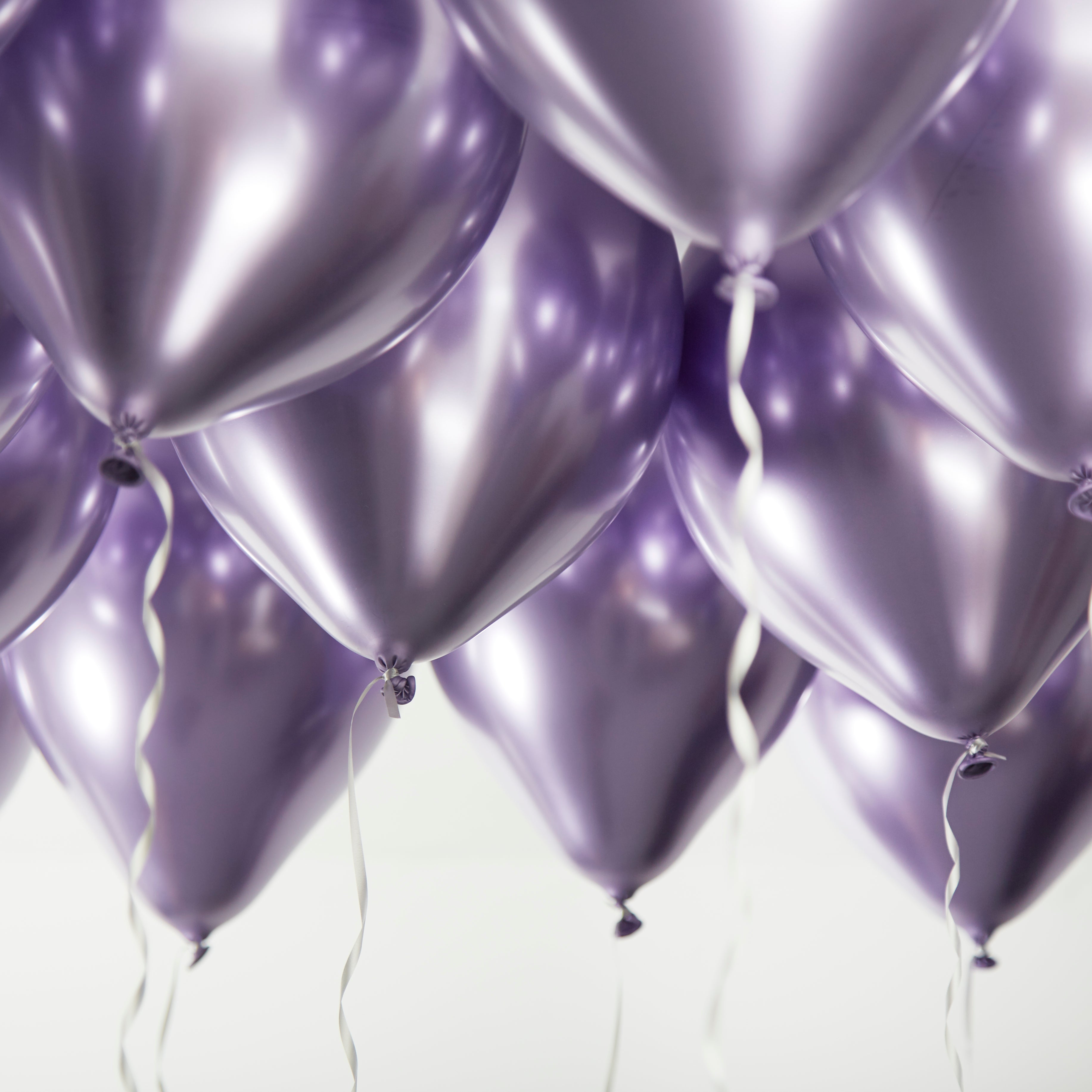 green-paw-glossy-balloons-luftballons-lila-50-st-ck-gl-nzend image 2