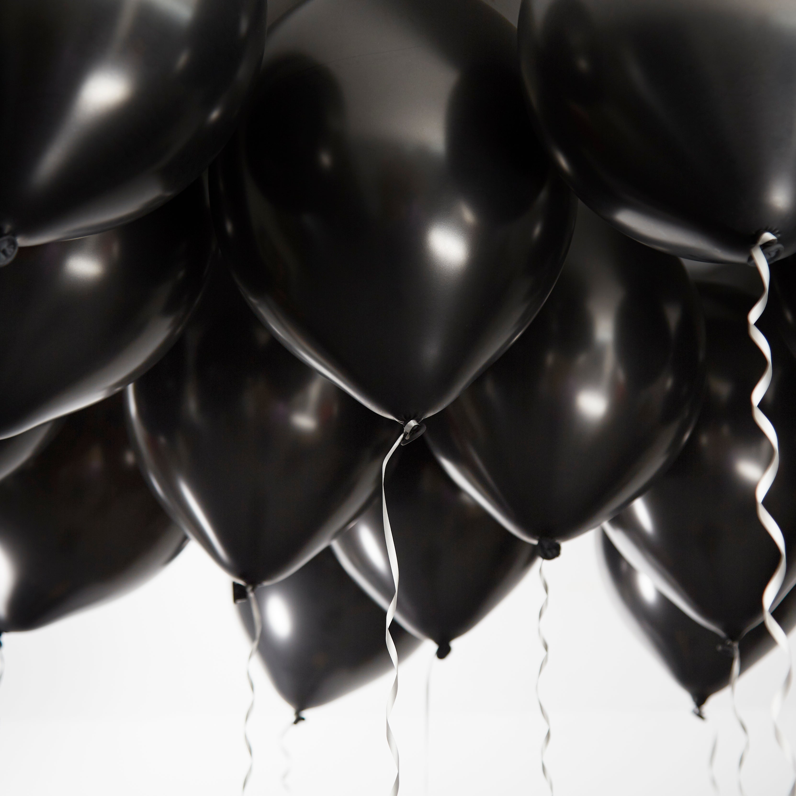 green-paw-metallic-balloons-luftballons-schwarz-25-st-ck-helium image 2