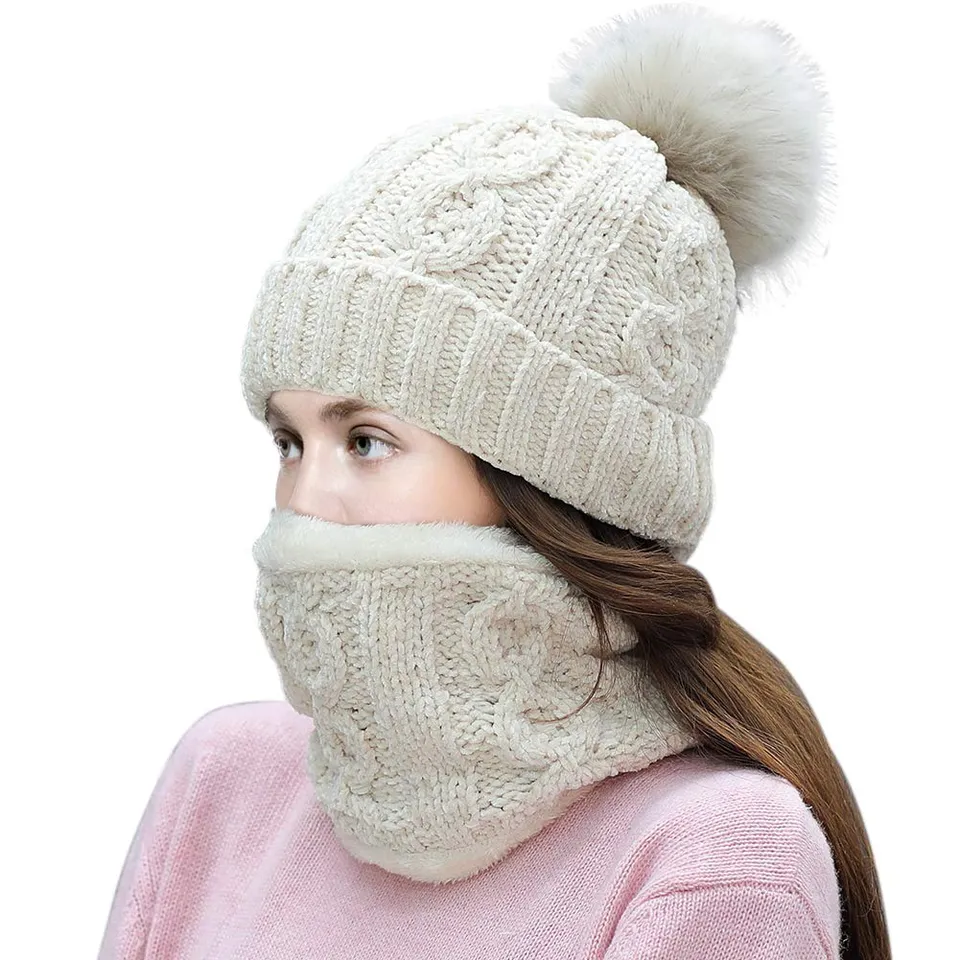 tacobear-strickm-tze-loop-set-beige-bommelm-tze-beanie image 1